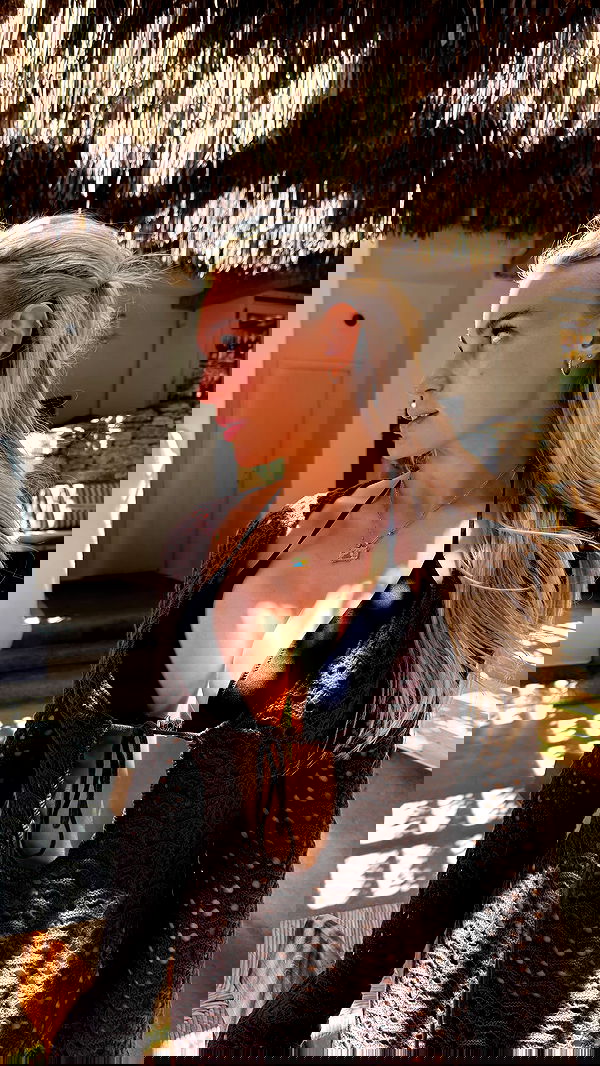 alexis.blond alexis.blond archive image