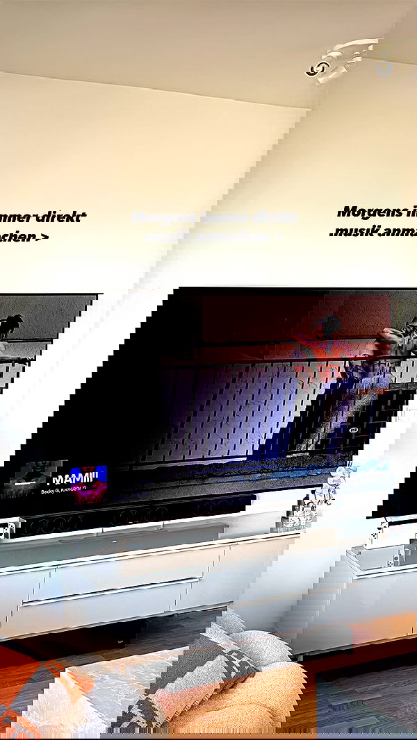 alexis.blond alexis.blond archive image