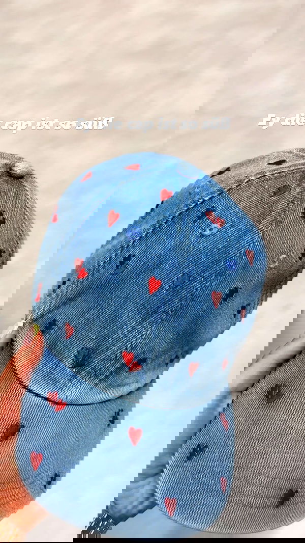 alexis.blond alexis.blond archive image