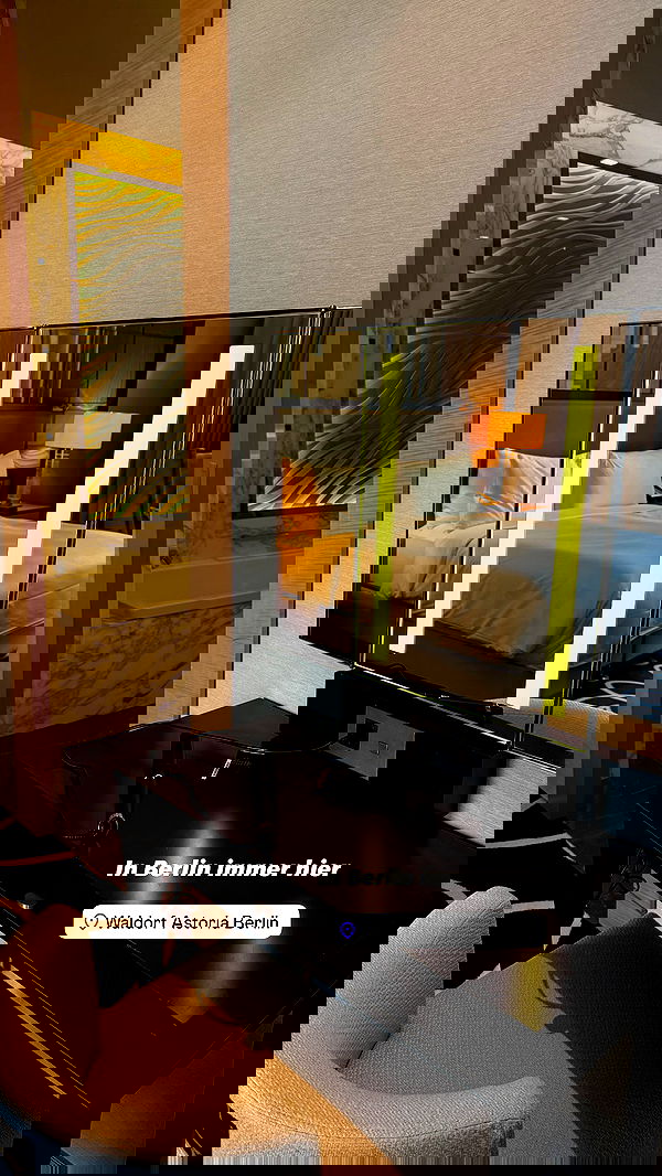 alexis.blond alexis.blond archive image