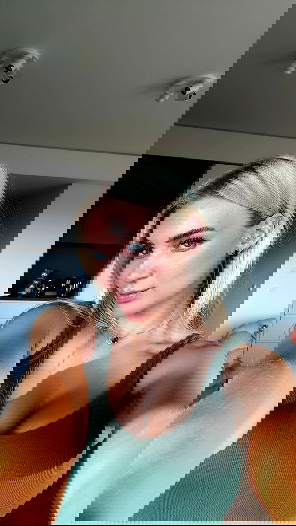 alexis.blond alexis.blond archive image