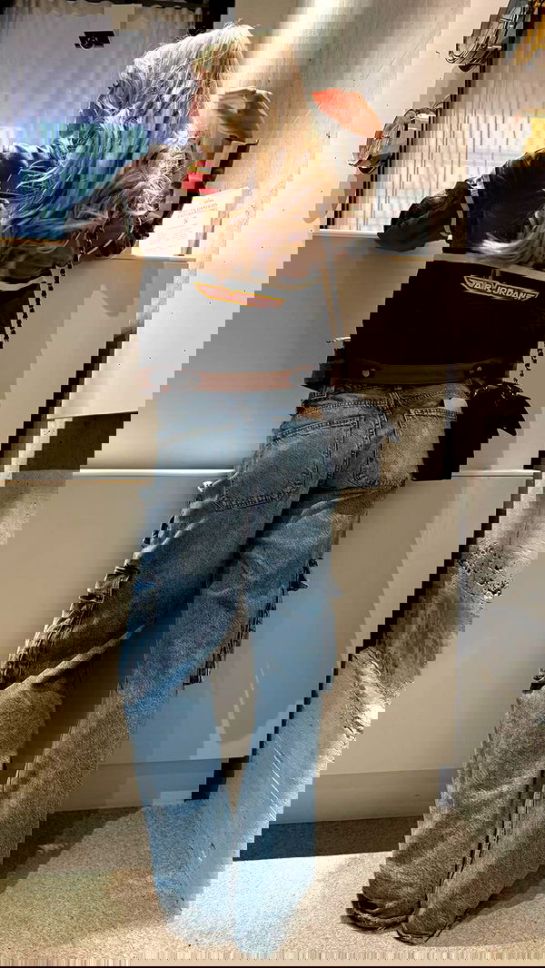 alexis.blond alexis.blond archive image