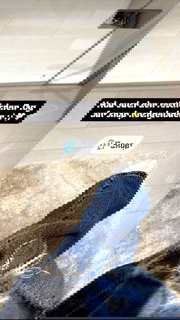 alexis.blond alexis.blond archive image