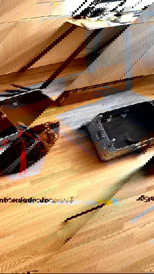 alexis.blond alexis.blond archive image