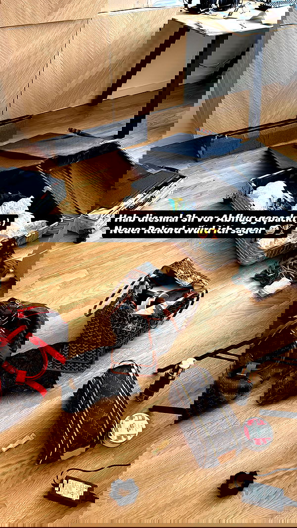 alexis.blond alexis.blond archive image