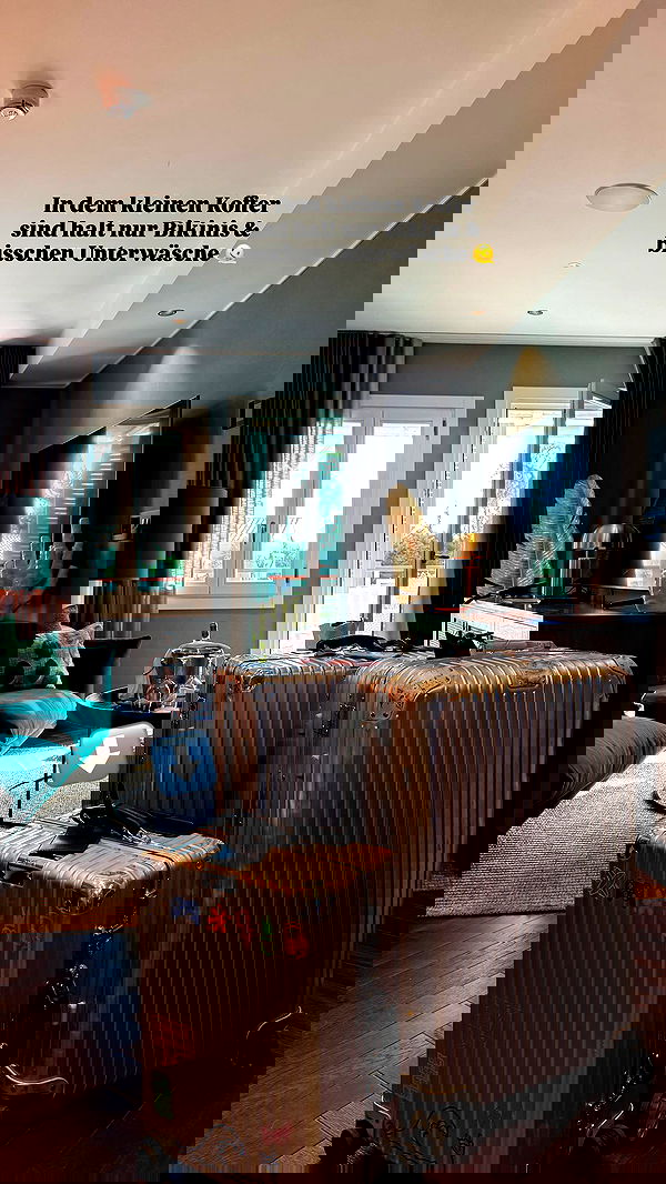 alexis.blond alexis.blond archive image