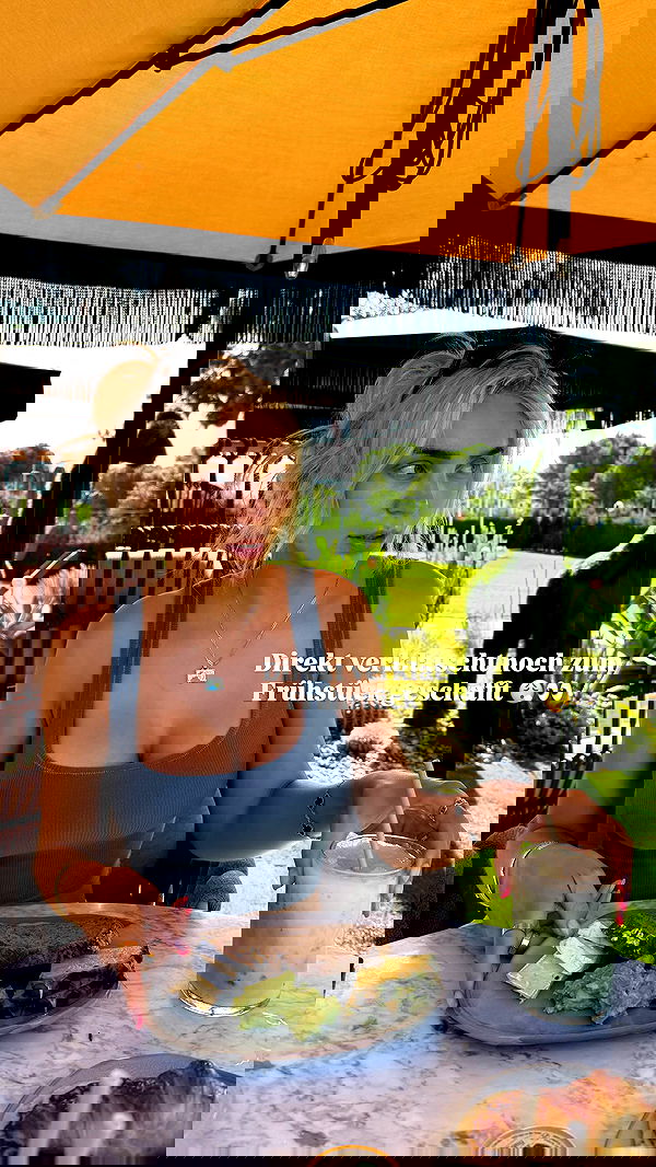 alexis.blond alexis.blond archive image