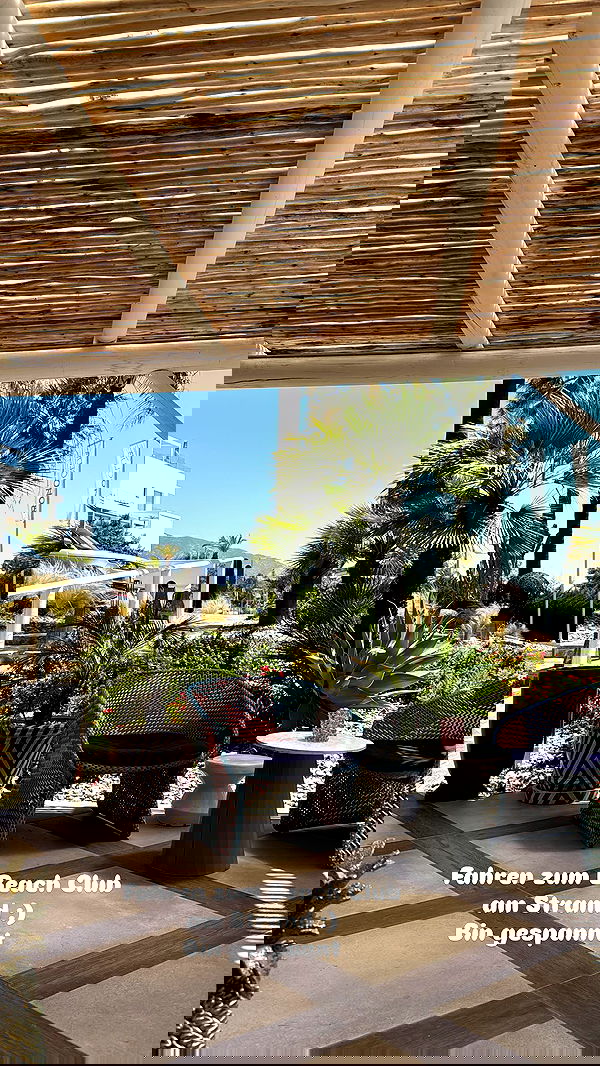 alexis.blond alexis.blond archive image