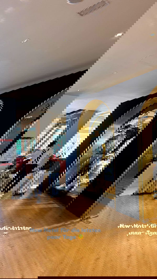 alexis.blond alexis.blond archive image