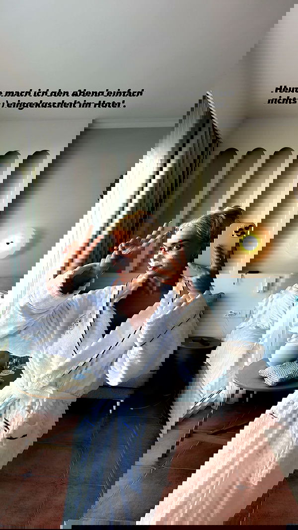 alexis.blond alexis.blond archive image