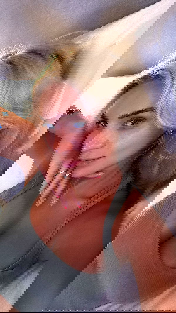 alexis.blond alexis.blond archive image