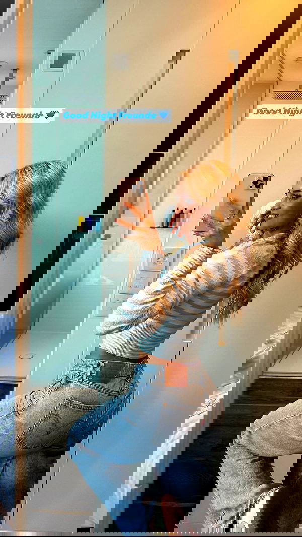 alexis.blond alexis.blond archive image