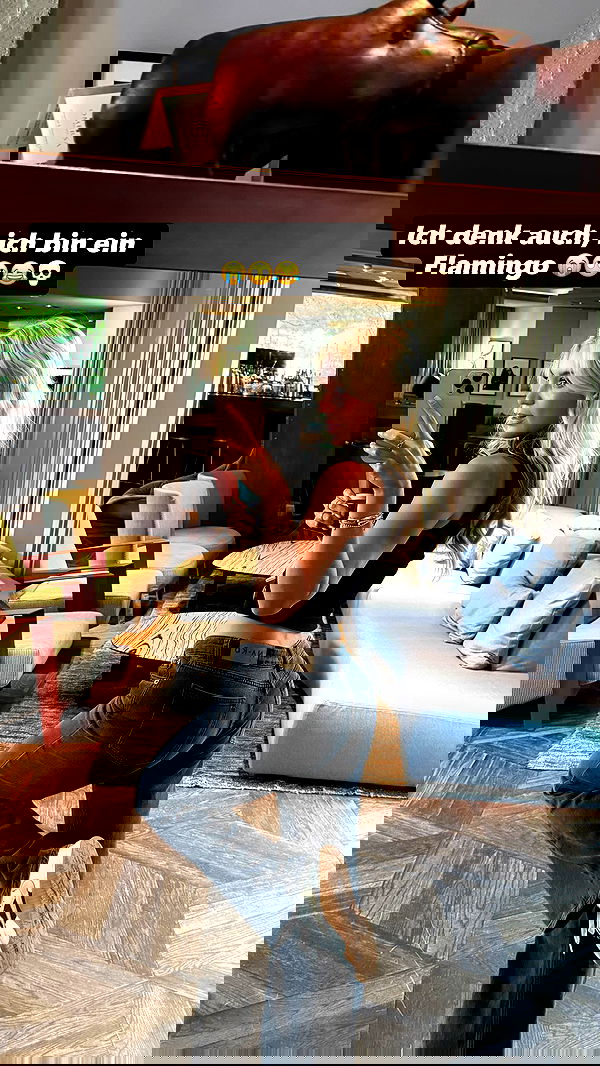 alexis.blond alexis.blond archive image