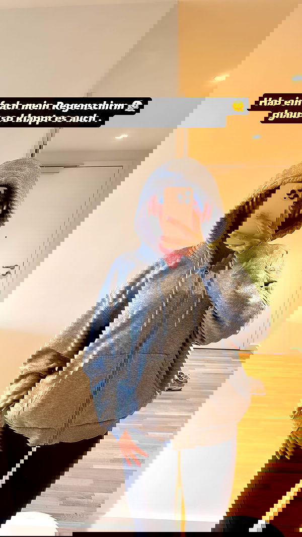 alexis.blond alexis.blond archive image