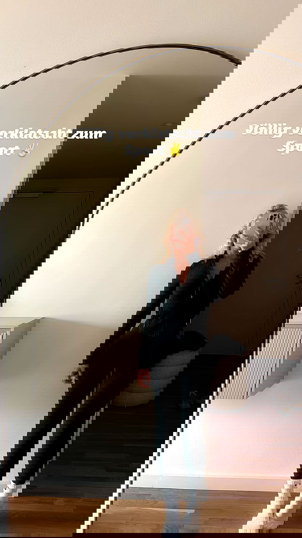 alexis.blond alexis.blond archive image