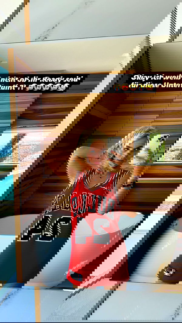 alexis.blond alexis.blond archive image