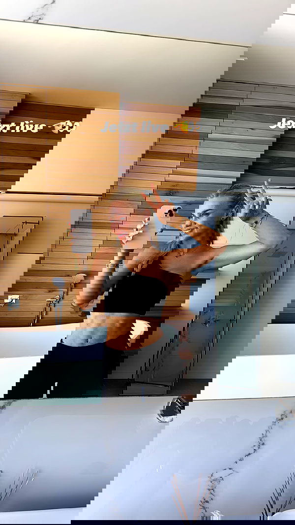 alexis.blond alexis.blond archive image