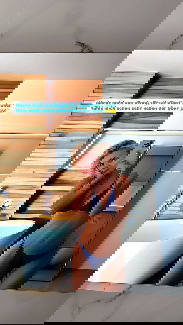 alexis.blond alexis.blond archive image