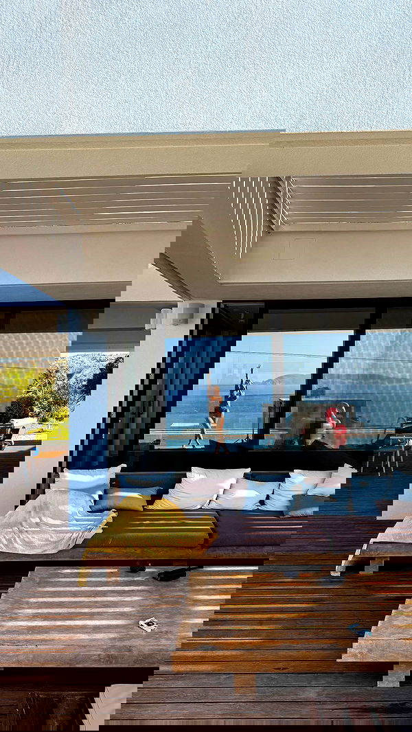 alexis.blond alexis.blond archive image