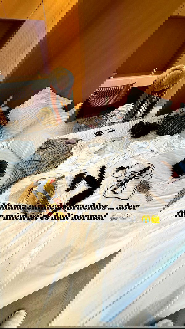 alexis.blond alexis.blond archive image