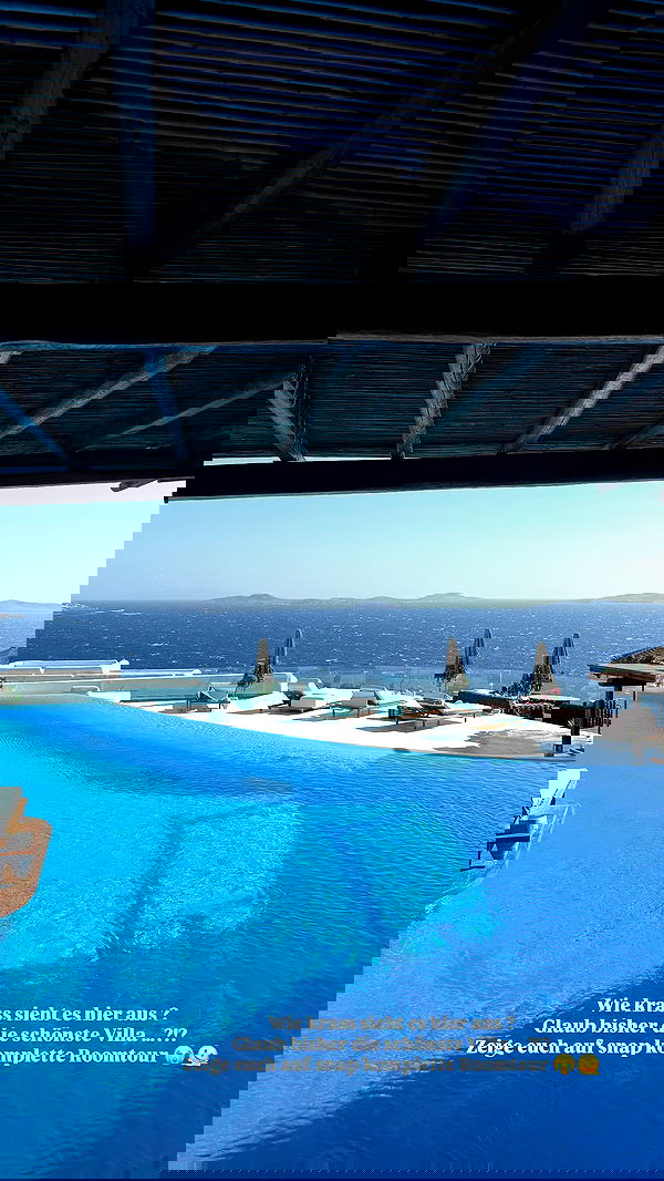 alexis.blond alexis.blond archive image