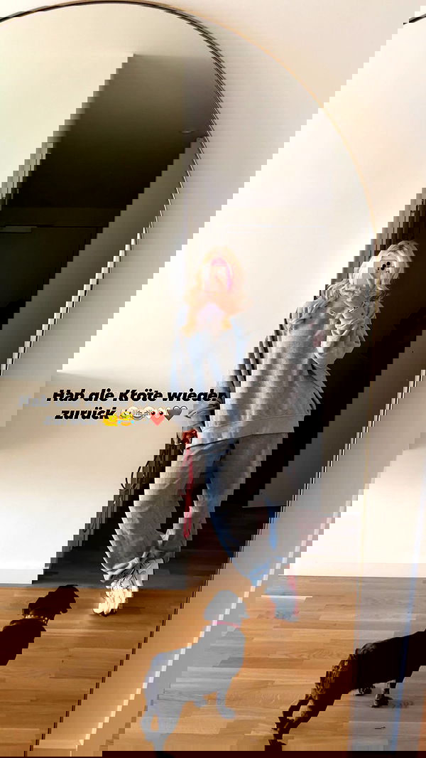 alexis.blond alexis.blond archive image