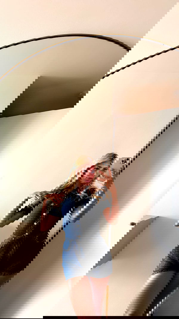 alexis.blond alexis.blond archive image