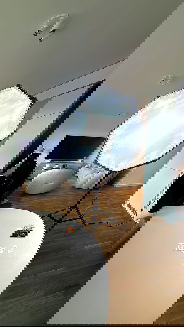 alexis.blond alexis.blond archive image