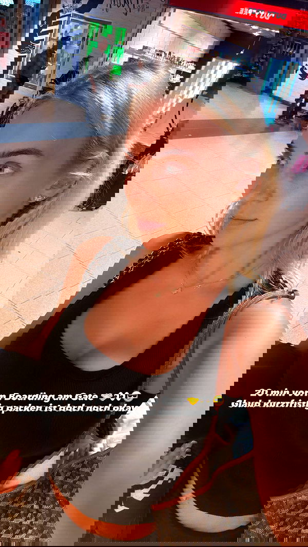 alexis.blond alexis.blond archive image