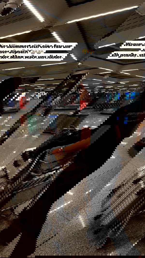 alexis.blond alexis.blond archive image