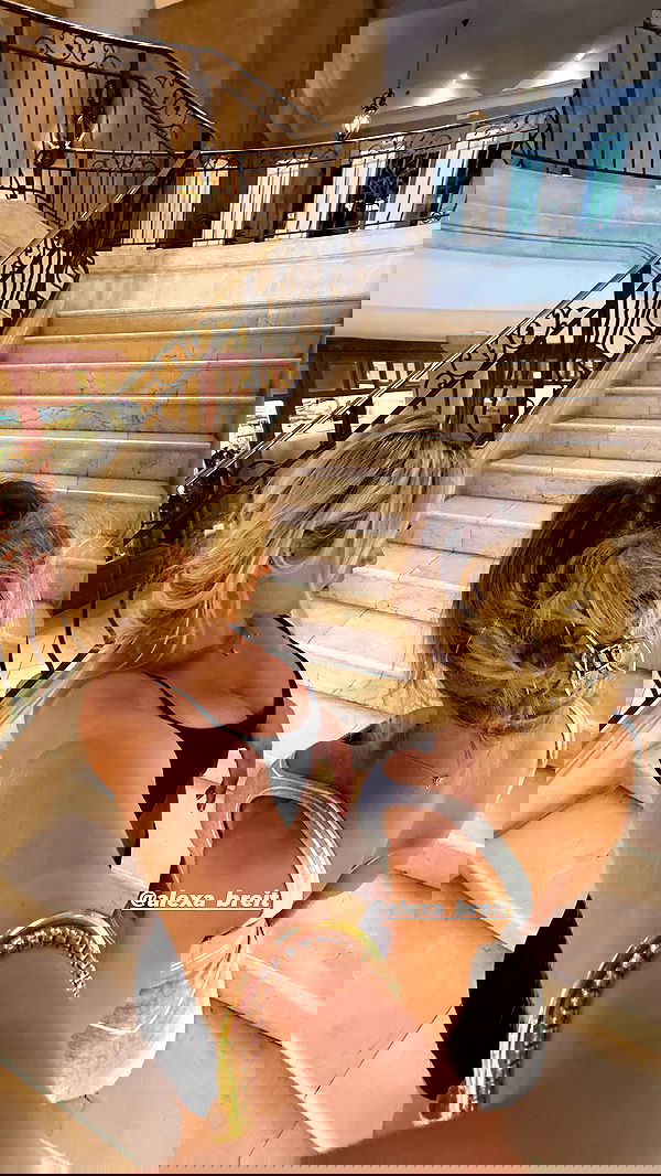 alexis.blond alexis.blond archive image