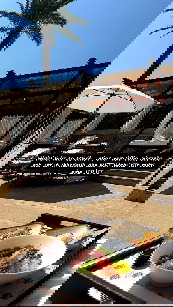 alexis.blond alexis.blond archive image