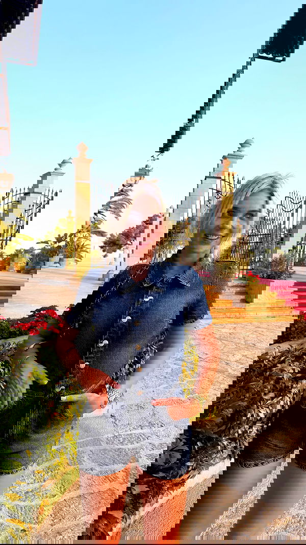 alexis.blond alexis.blond archive image