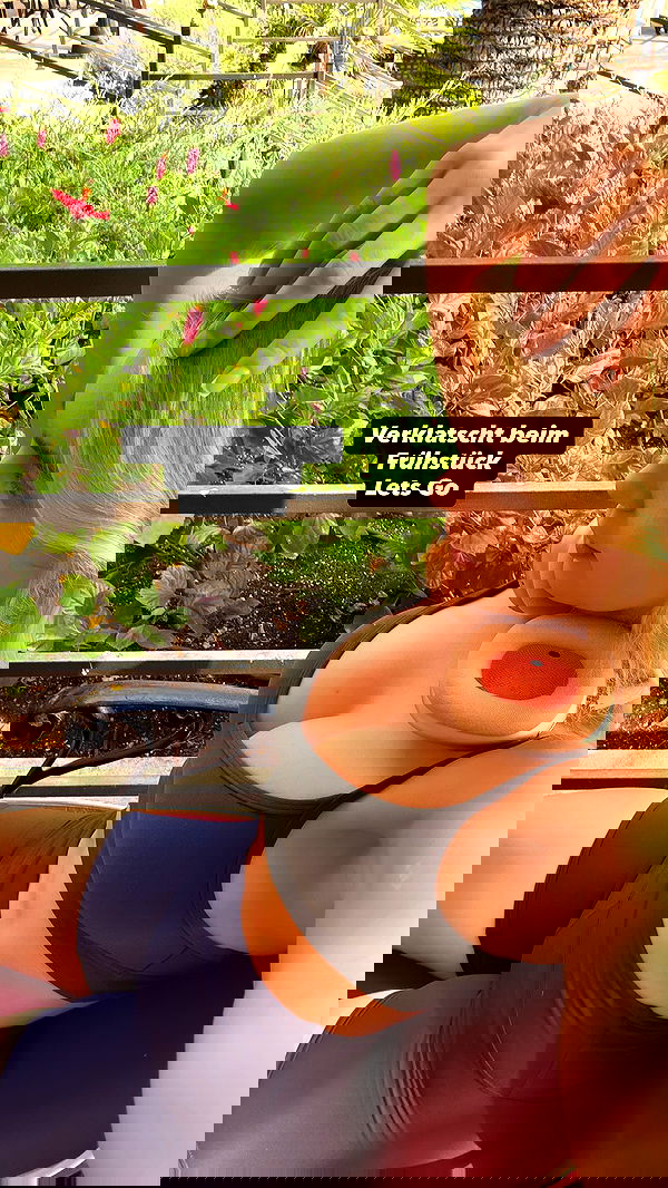 alexis.blond alexis.blond archive image