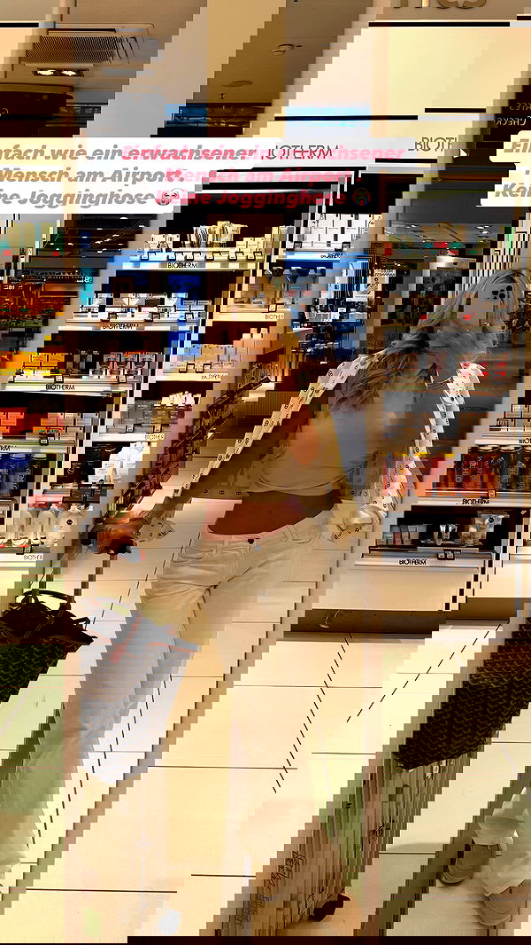 alexis.blond alexis.blond archive image