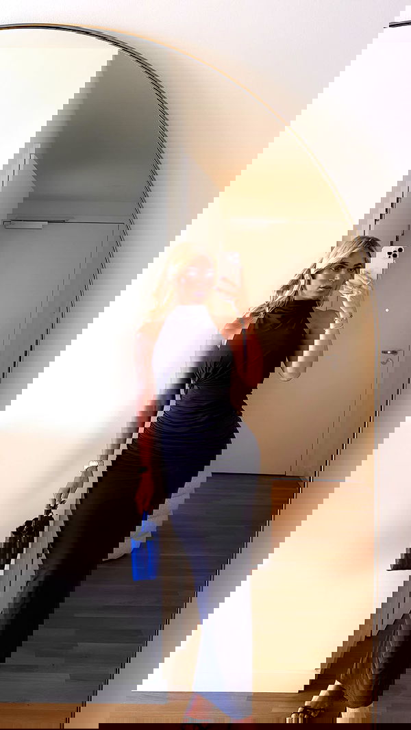 alexis.blond alexis.blond archive image