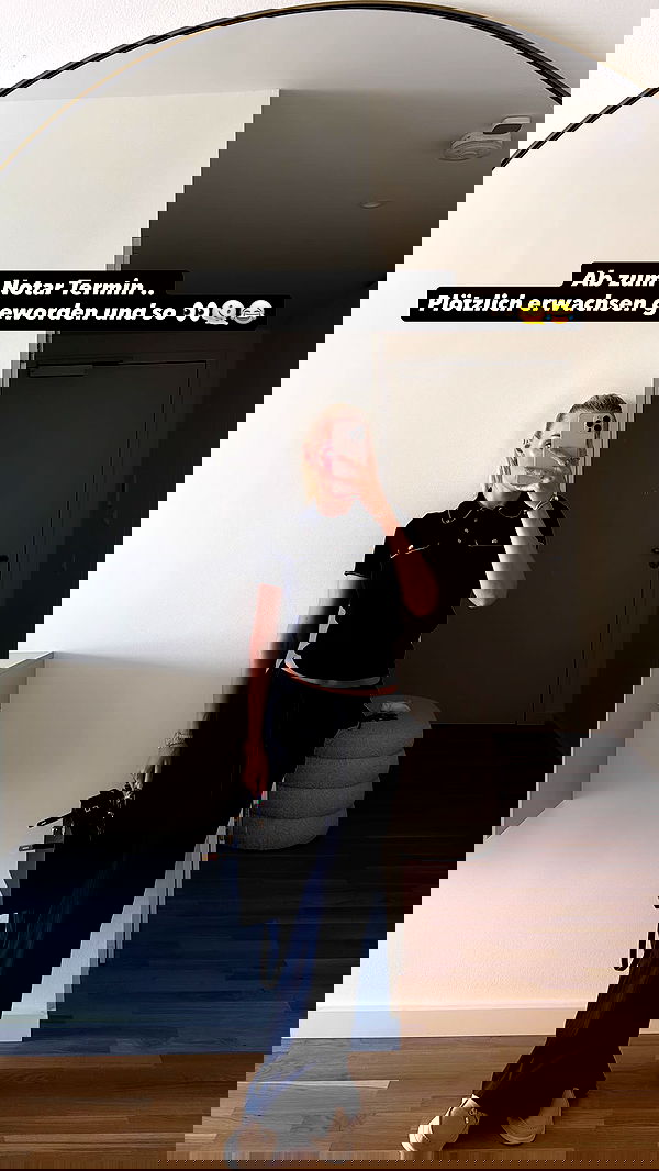 alexis.blond alexis.blond archive image