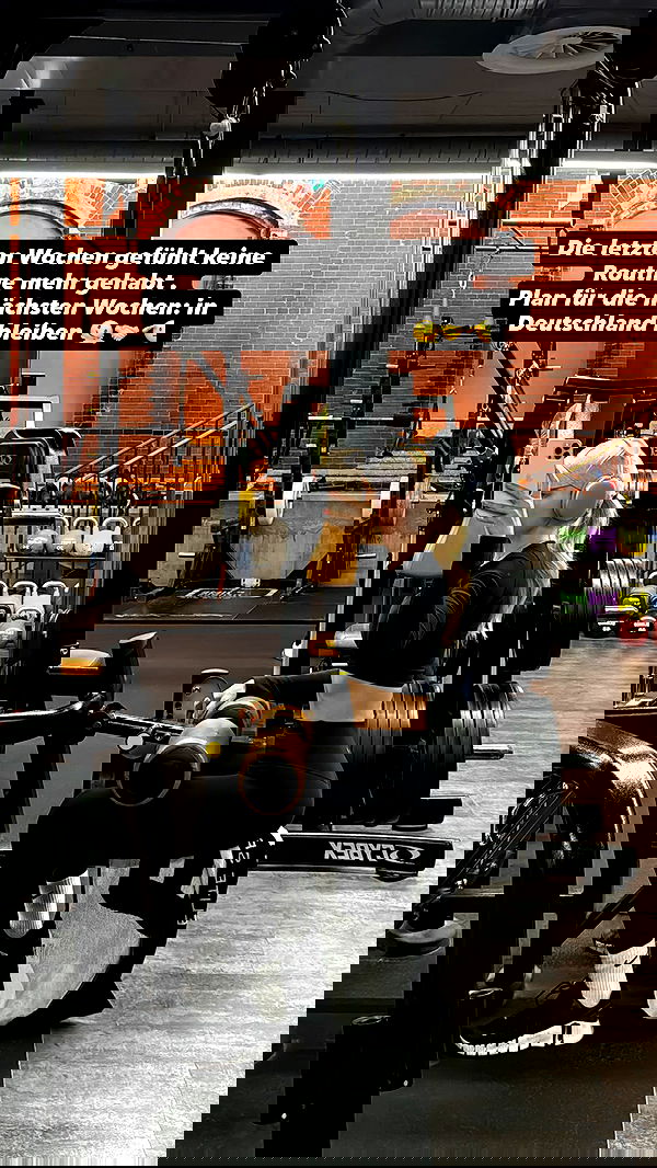 alexis.blond alexis.blond archive image