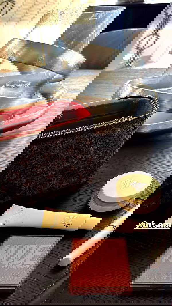 alexis.blond alexis.blond archive image