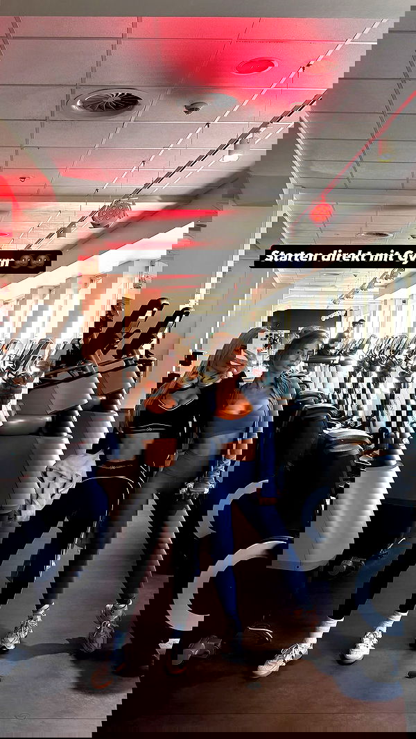 alexis.blond alexis.blond archive image