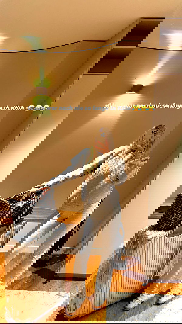 alexis.blond alexis.blond archive image