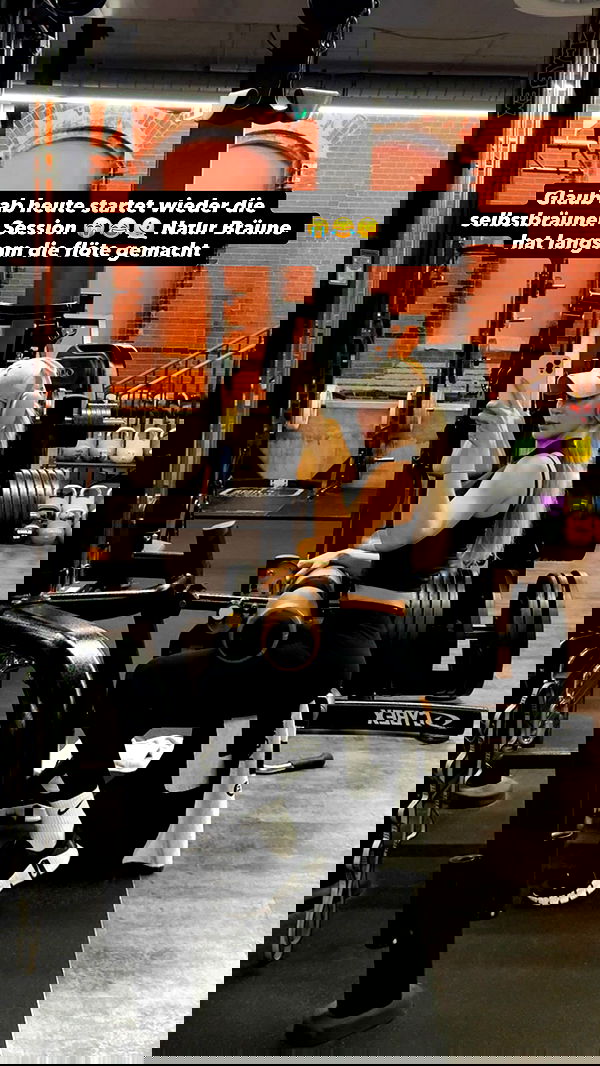 alexis.blond alexis.blond archive image