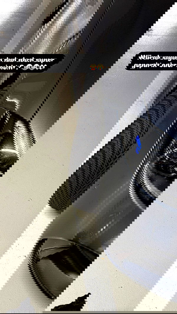 alexis.blond alexis.blond archive image