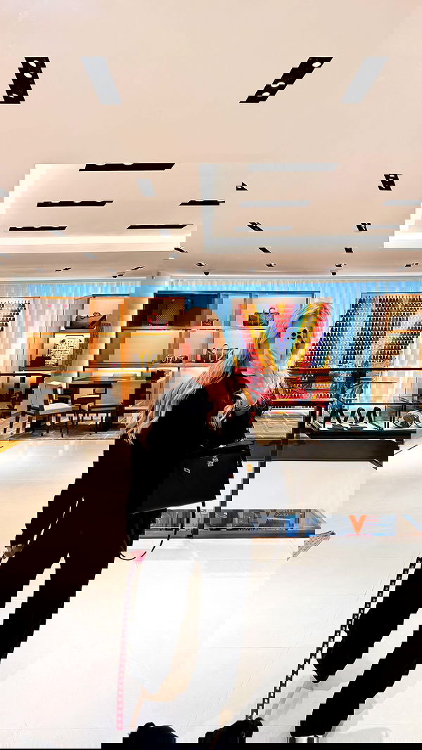 alexis.blond alexis.blond archive image