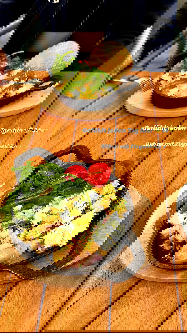 alexis.blond alexis.blond archive image