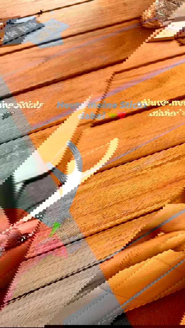 alexis.blond alexis.blond archive image