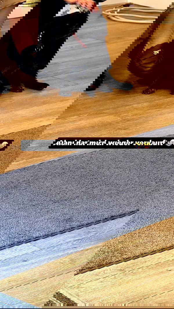 alexis.blond alexis.blond archive image