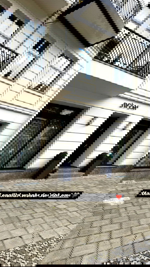 alexis.blond alexis.blond archive image