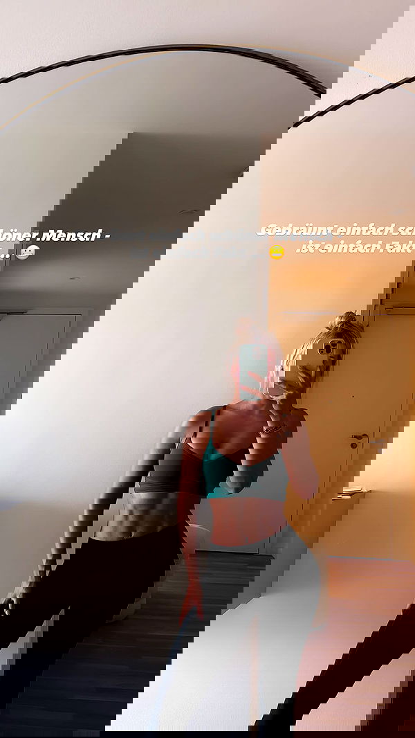 alexis.blond alexis.blond archive image