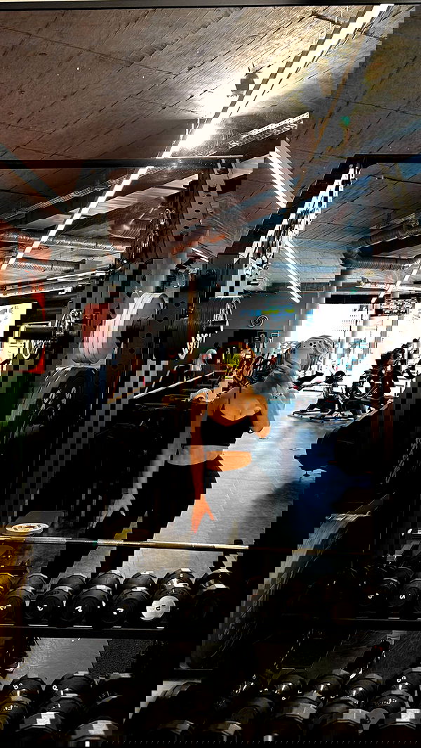 alexis.blond alexis.blond archive image